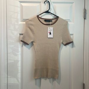 Zesica NWT Stretchy Ribbed Tan Top Basics